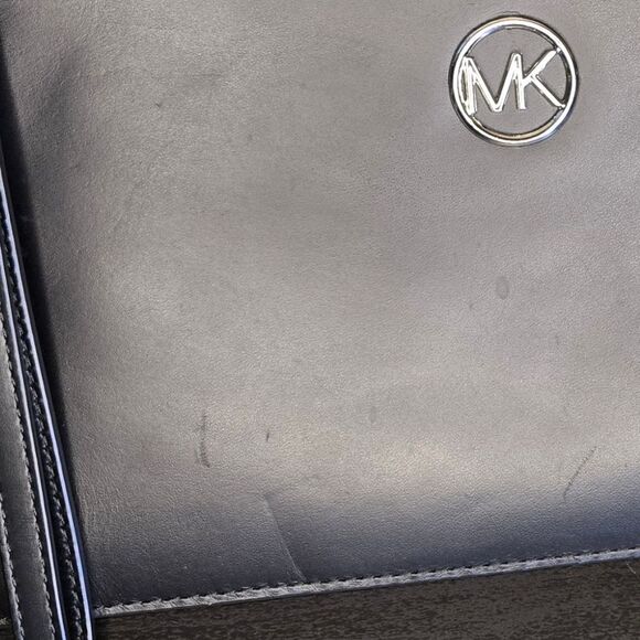 Michael Kors Black Leather Wristlet Clutch